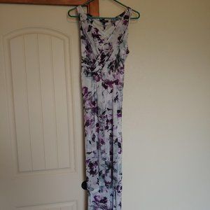 Gorgeous Floral Simply Vera Wang Dress